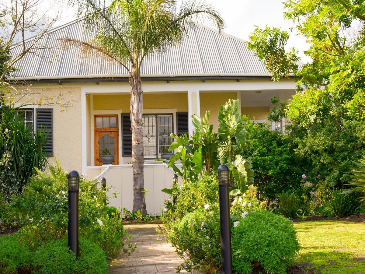 Auberge Alouette Guesthouse Franschhoek Bagian luar foto